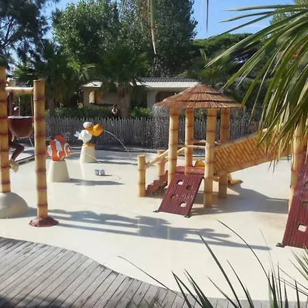 Chalet Hugo شاليه